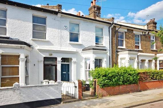 2 bedroom Terraced f...